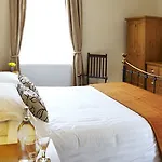 Bed & Breakfast The Waves