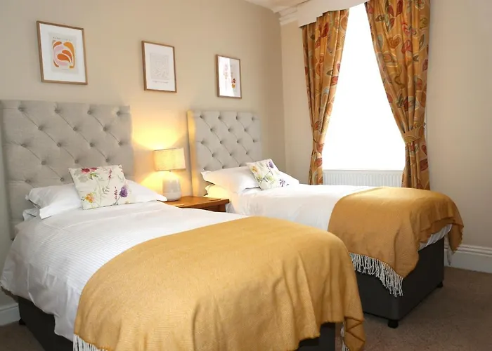 The Waves: Yorkshire Coast Bed & Breakfast 4*