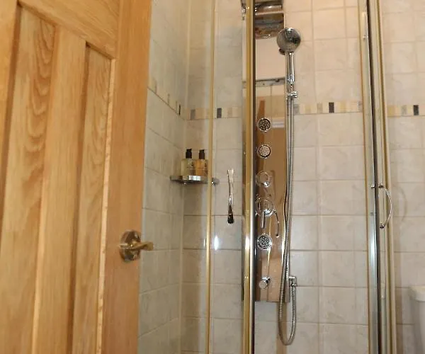 The Waves: Yorkshire Coast Bed & Breakfast