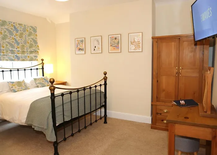 The Waves: Yorkshire Coast Scarborough