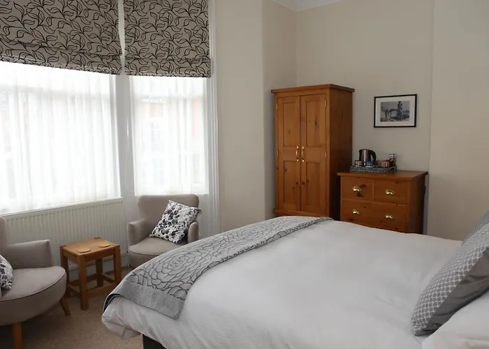 The Waves: Yorkshire Coast Bed & Breakfast 4*