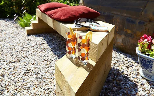 The Waves: Yorkshire Coast 4* Scarborough